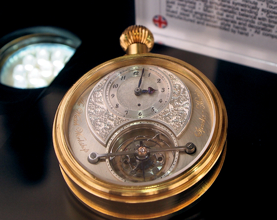  Chiếc đồng hồ Foundation Watch - khởi đầu cho sự nghiệp nghệ nhân chế tác đồng hồ độc lập của Peter Speak-Marin. 